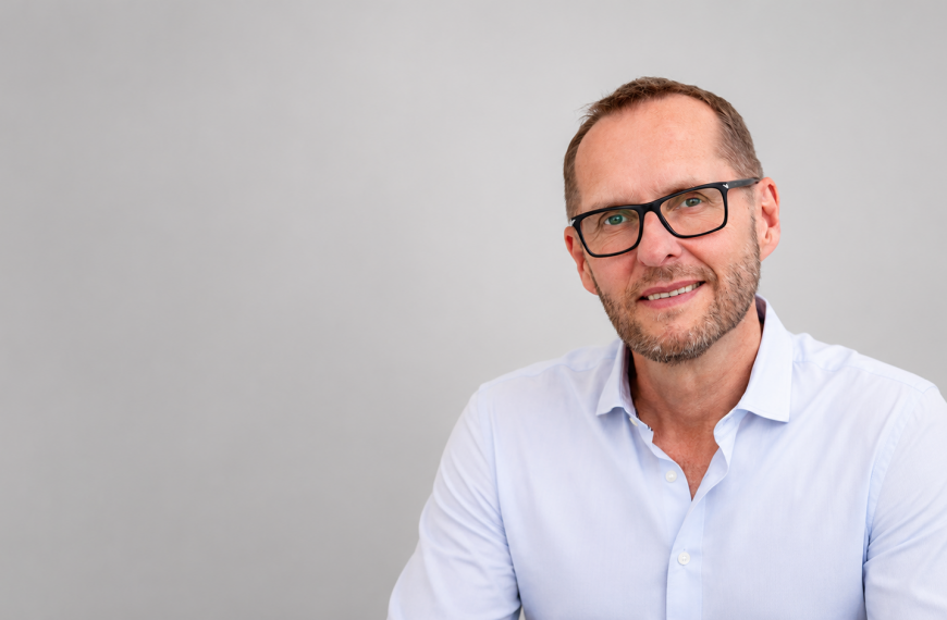 PD Dr. Peter Gehrke